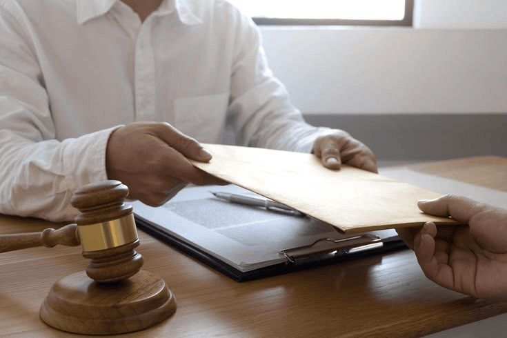 Can an Employer Sue an Employee After Resignation_